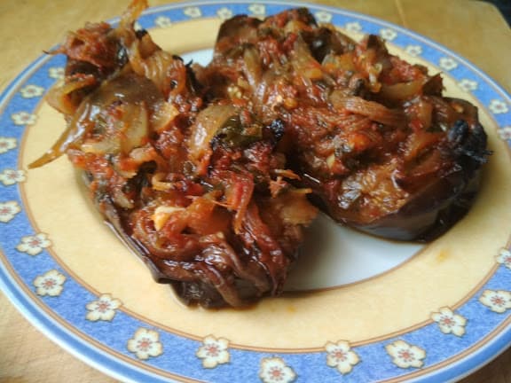 Eggplants with cheese in the oven